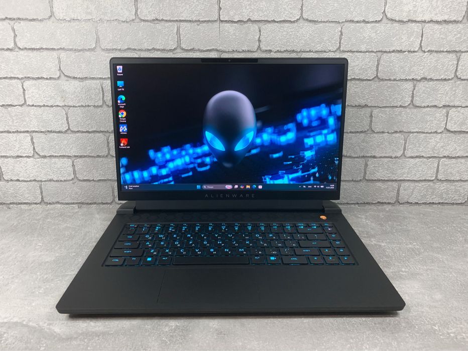 Dell ALIENWARE M15 R7 (360Hz IPS/i7-12700H/RTX 3070Ti/16/512) ноутбук