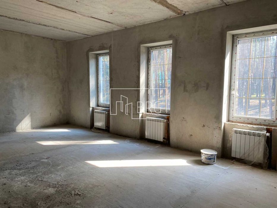 Дом на берегу Стугны 115 соток в соновом лесу Украинка без комиссии