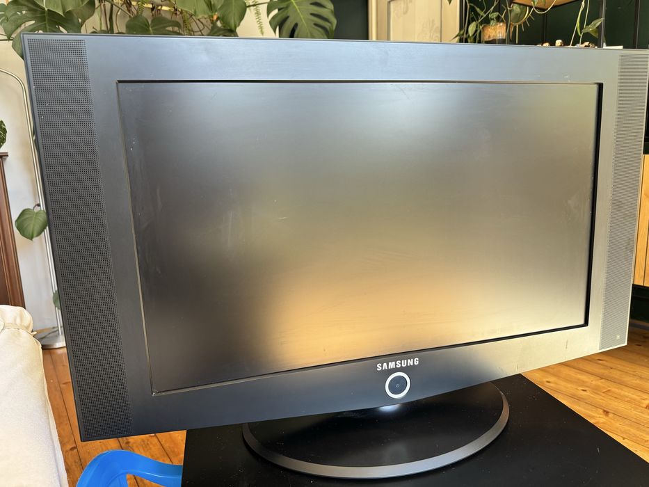 Telewizor Samsung 27” LE27T51BC – sprawny, bez pilota