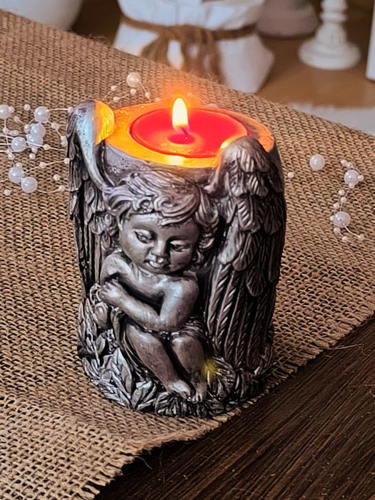 Świecznik tealight aniołek