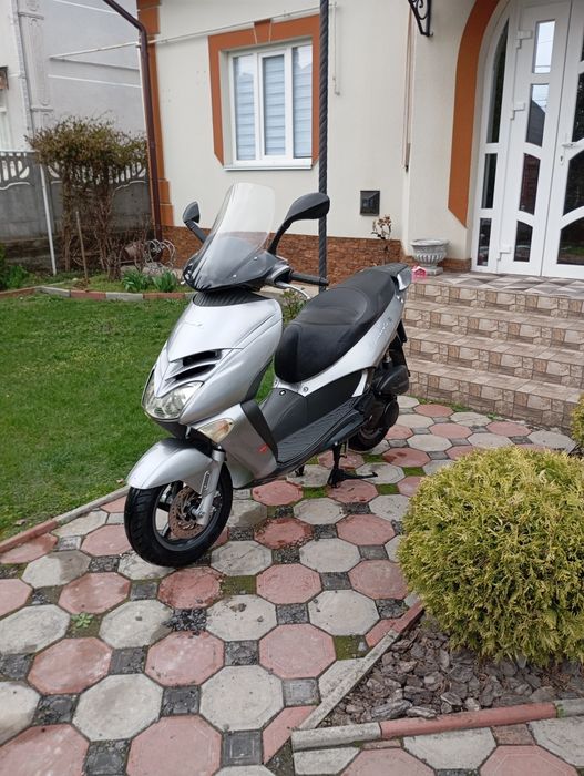 Aprilia Leonardo 150куб