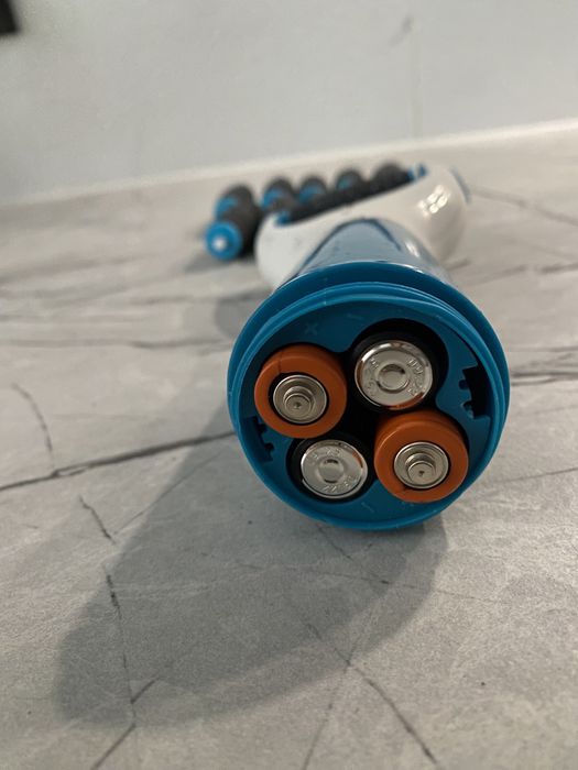 Електрична пилка Scholl для п'ят + 11 змінних роликів (набір)