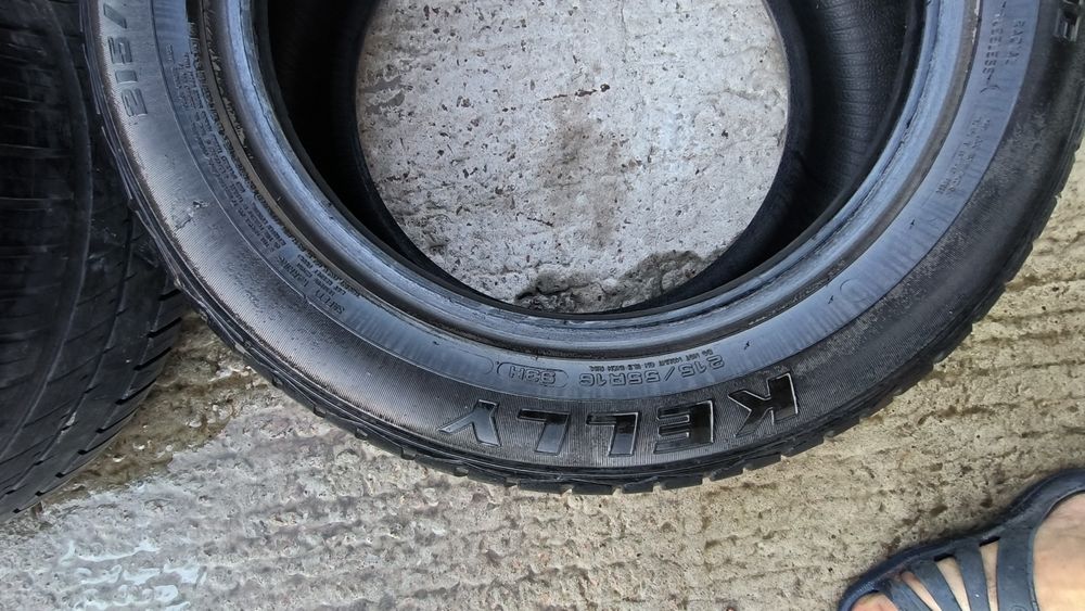 Продам літню, резину 215*55*16