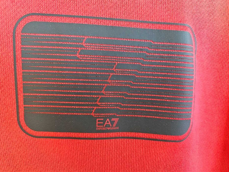 Camisola com capuz Emporio Armani M vermelho