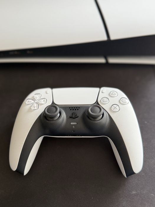 Playstation 5 - Como nova