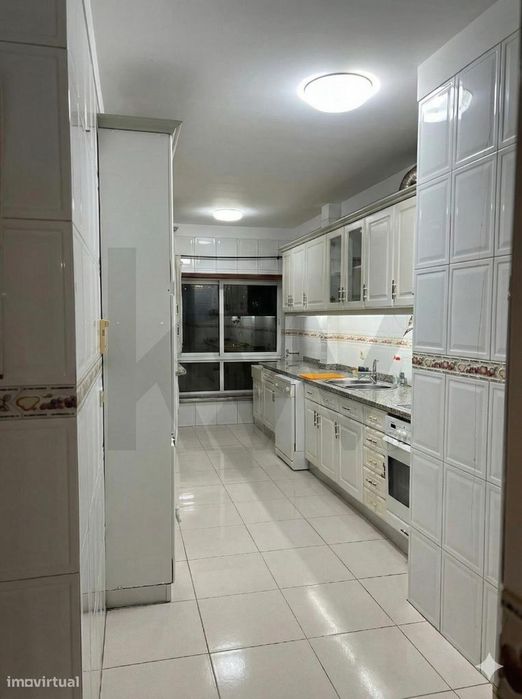 Apartamento T3 com Lugar de Garagem em Braga