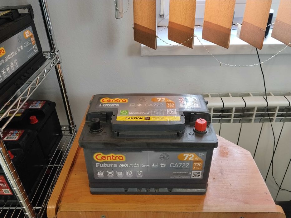 Akumulator CENTRA 72Ah 720A (EN) - 12V-DO BENZYNY
