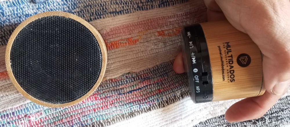 Colunas de som, ligação bluetooth