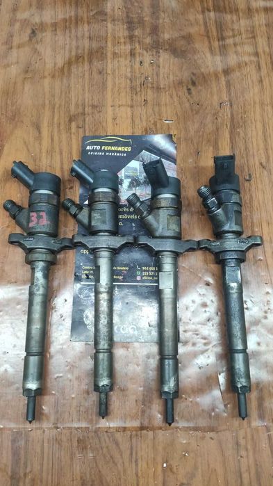 Injetor Citroen Berlingo 1.6 HDI 90CV ref: 0 4 4 5 1 1 0 2 3 9