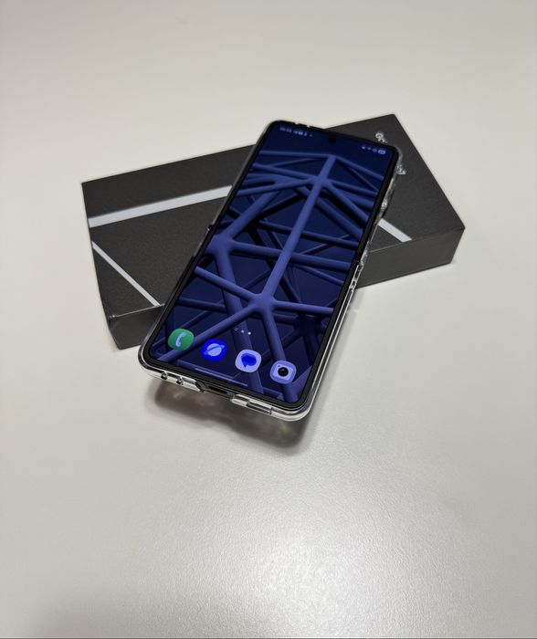 Samsung Galaxy Z Flip 7