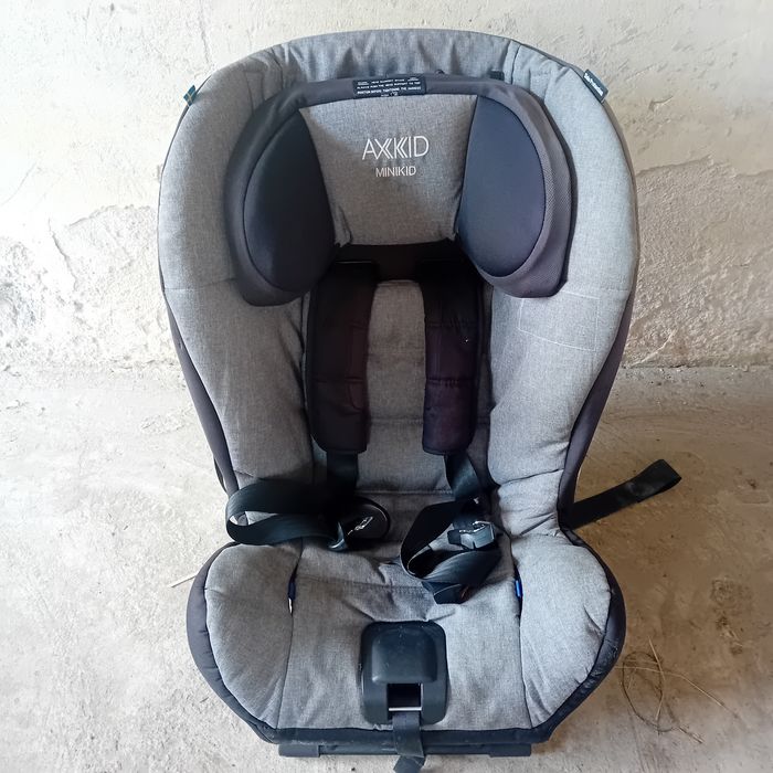 Fotelik samochodowy Axkid Minikid Grey 9-25Kg