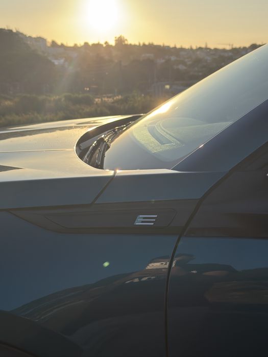PEUGEOT E-2008 ALLURE 54KWH  2025/01