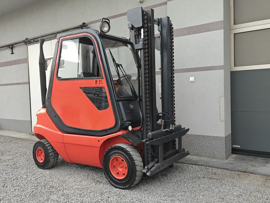 Wózek widłowy Linde H25T-02 2.5T Lpg Przesuw Boczny Kabina