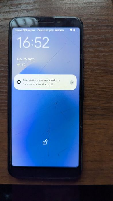 Google Pixel 3a — повністю робочий, тріснутий дисплей