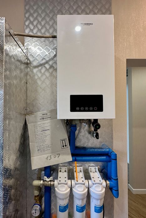 Дуплекс з новим ремонтом 100 м на 2,5 сотках землі. Буча 165000$