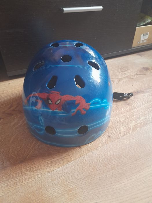 Kask dziecięcy L