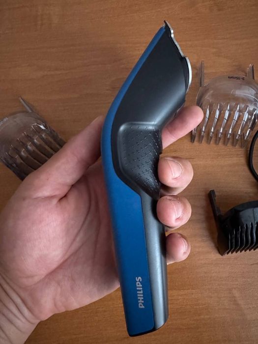 Машинка для стрижки Philips