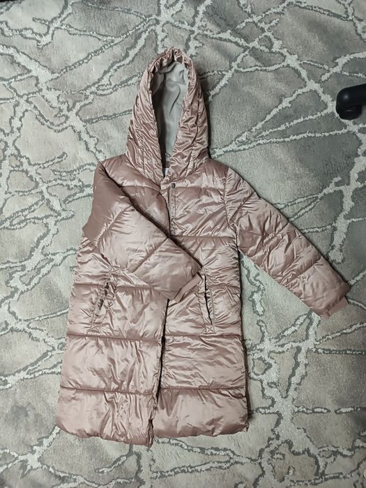 Подарую дитячу зимову куртку