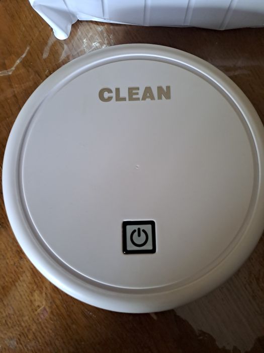 Продам пилосос .