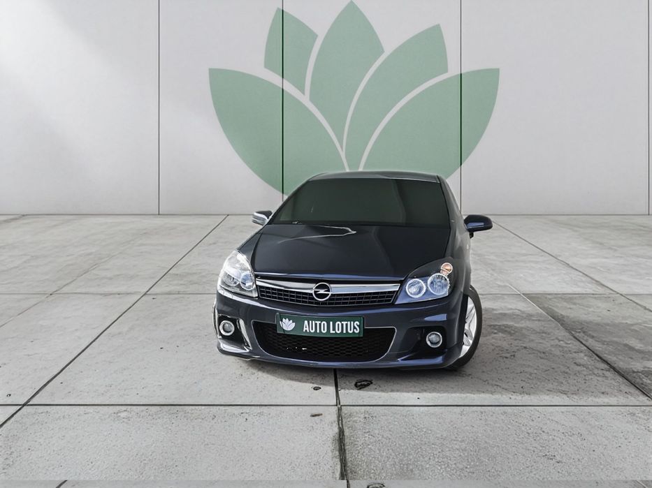 Opel Astra GTC 1.9 CDTI