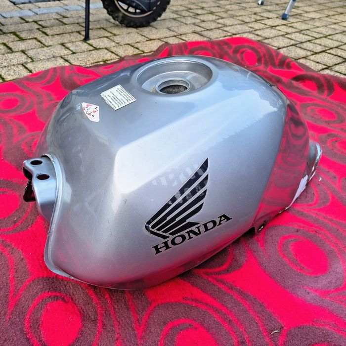 Zbiornik paliwa Honda CBF 1000