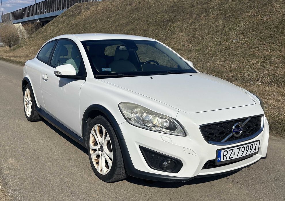 Volvo C30 1.6 D 2010 r. Samochód w ciągłej eksploatacji
