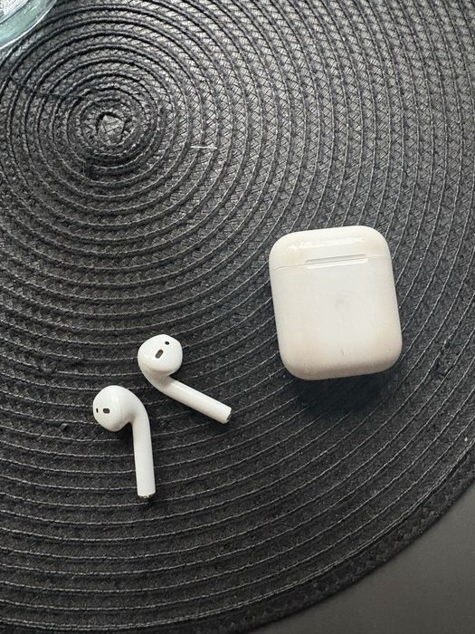 AirPods 1 generacji