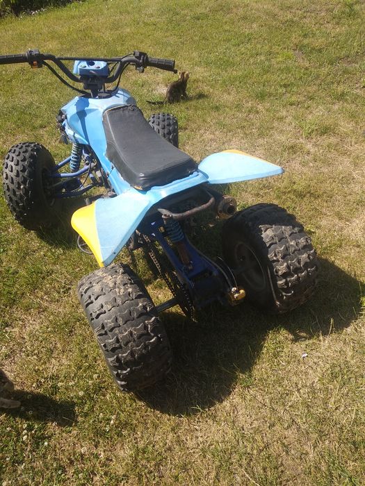 Продам квадроцикл.