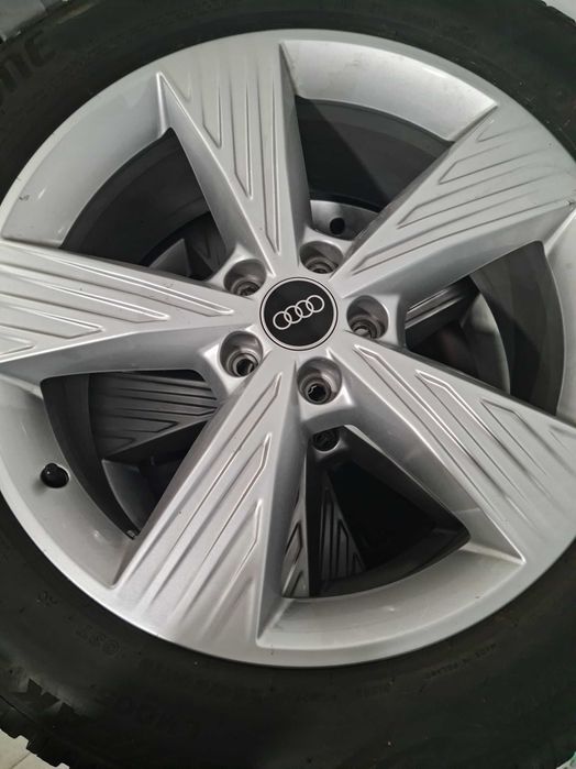 Jantes Audi Q4 e-tron 4 pneus