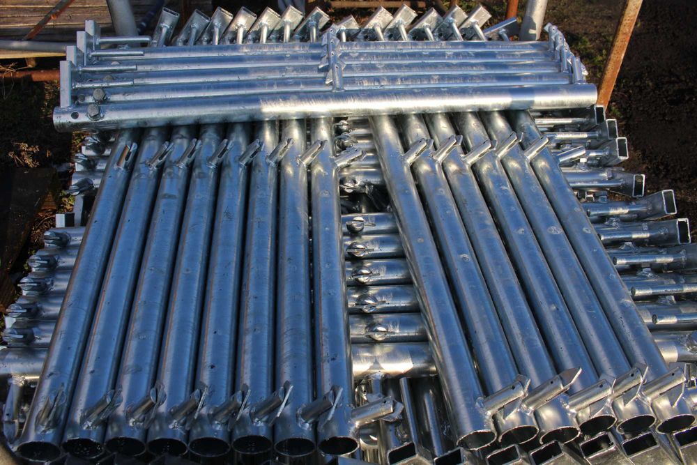 Rusztowanie elewacyjne szczytowe plettac 12x10m powierzchnia rob 108m2