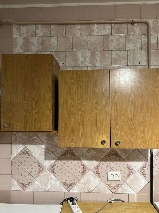 Продам кухонні меблі, підвісна шафа, кухонна шафа, мийка