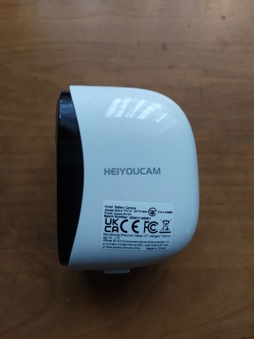 Sprzedam dwie kamery wifi do monitoringu.