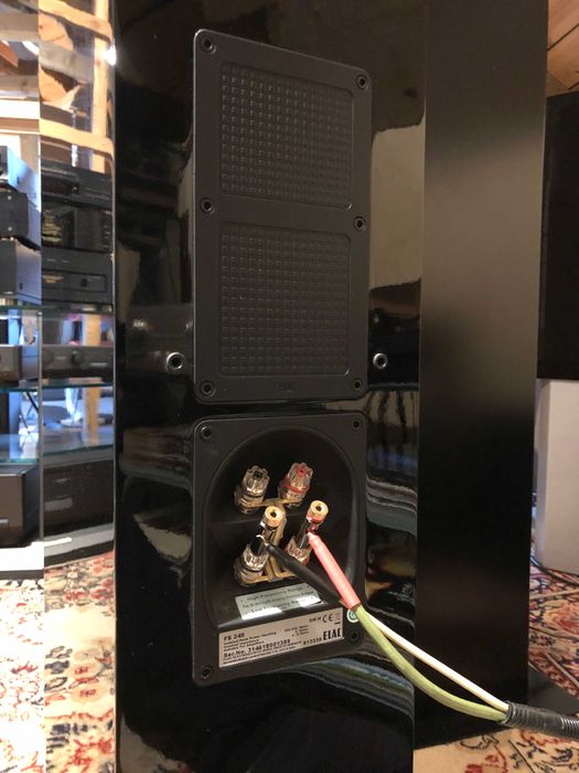 Kolumny podłogowe Elac FS 249 Jet III Top stan black piano połysk