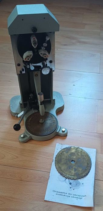 Grawerka jubilerska do obrączek