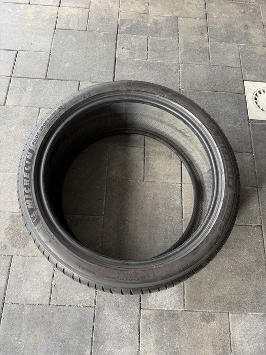 Opony Michelin Pilot Sport SUV 295/35 R23