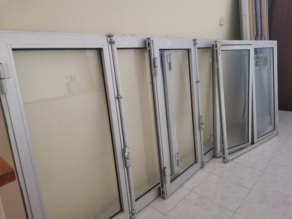 Janela de alumínio de folha unica