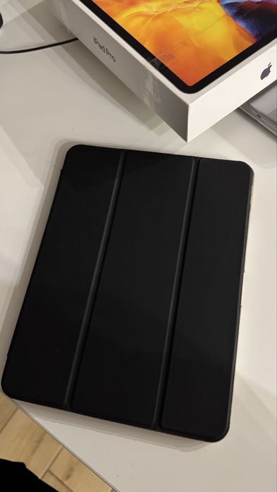 iPad Pro 11 (2020) | 256GB | + Apple Pencil, коробка + чек