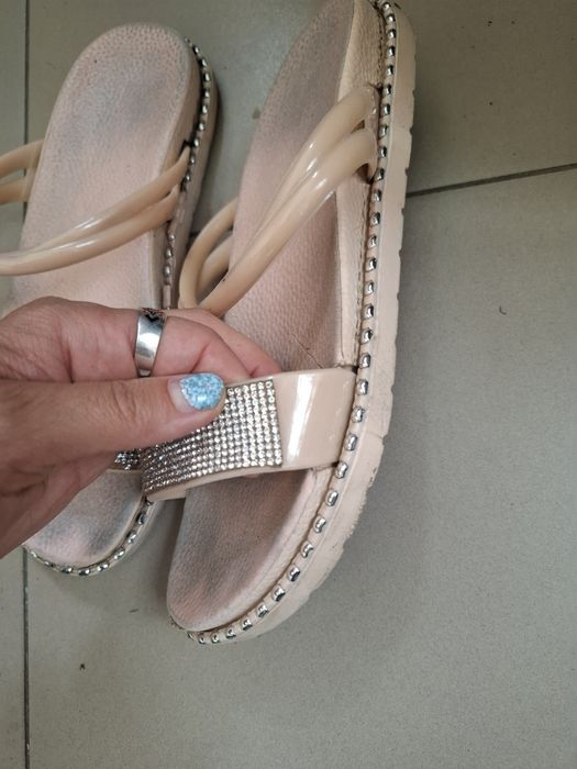 Взуття безкоштовно терміново