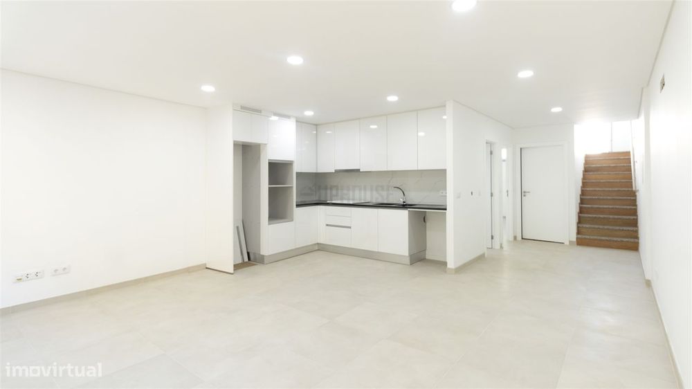 Moradia T3 Nova - Freguesia do Campo, Viseu