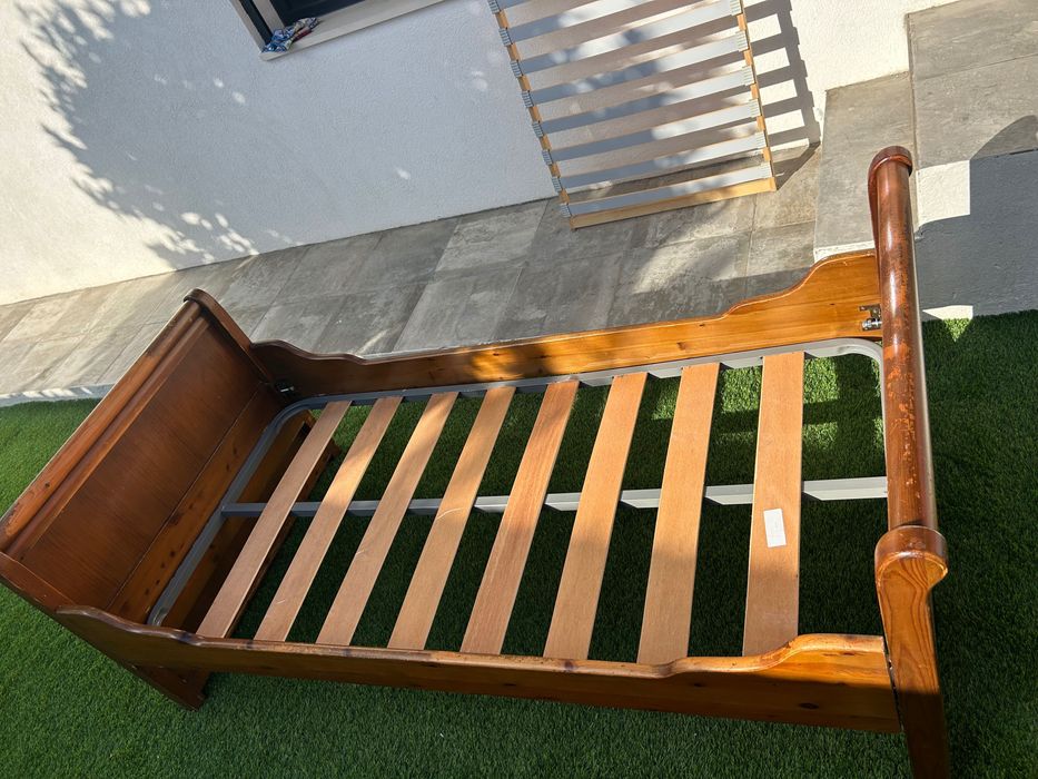 Cama 195X 90 mais estrado ferro