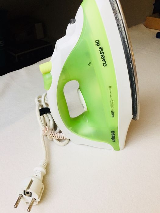 Ferro de Engomar - Ufesa (Clarisse)