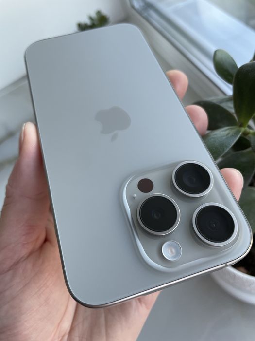 Новий Open Box iOS 17 Apple iPhone 15 Pro Natural 128 Gb Never Lock