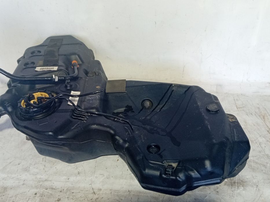 Depósito combustível AUDI A4 Avant (8E5, B6)