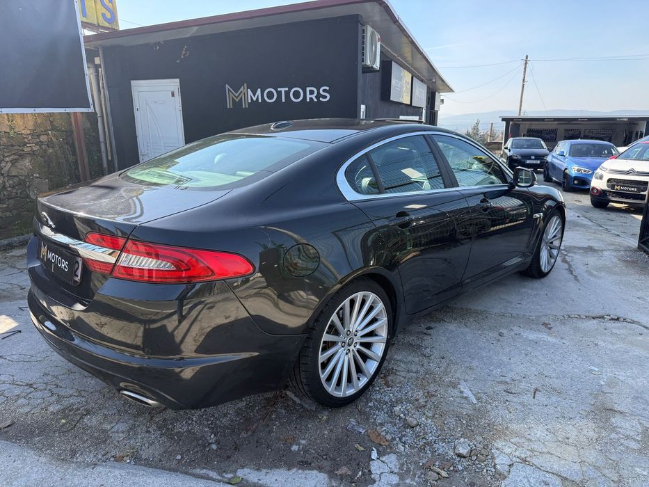 Jaguar XF 2.2 D Premium Luxury