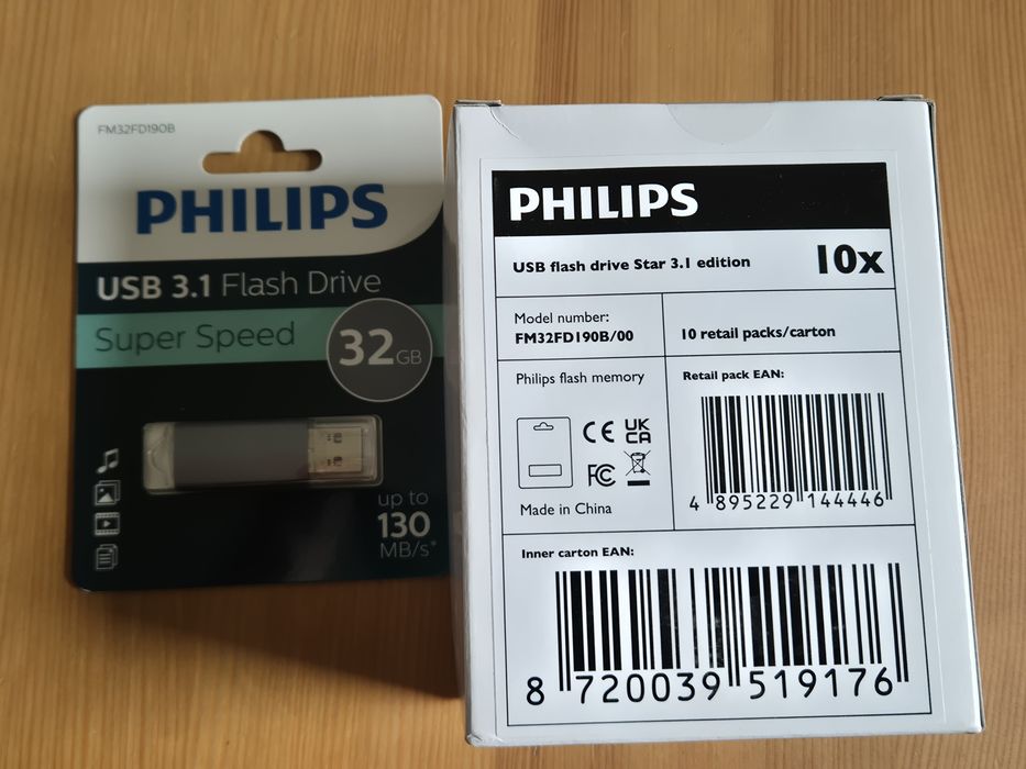 10 x PenDrive Philips 32GB Super Speed 130 MB/s