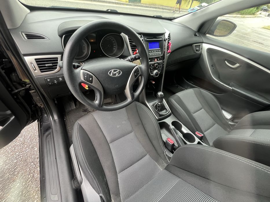 Hyundai i30 como novo