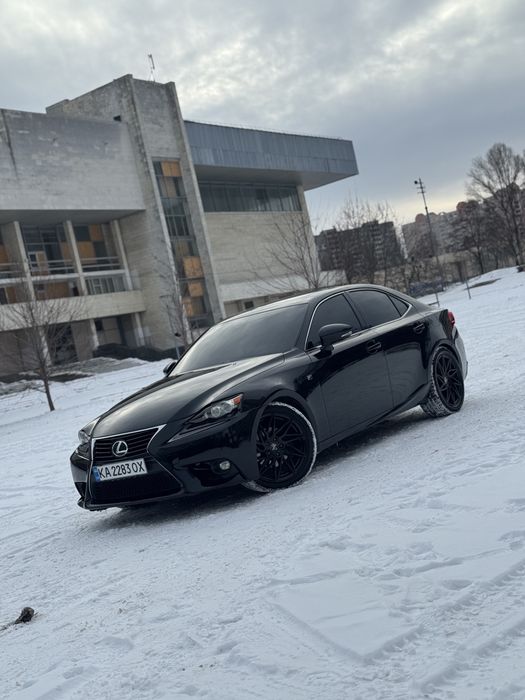 Продам стильний Lexus IS 2014