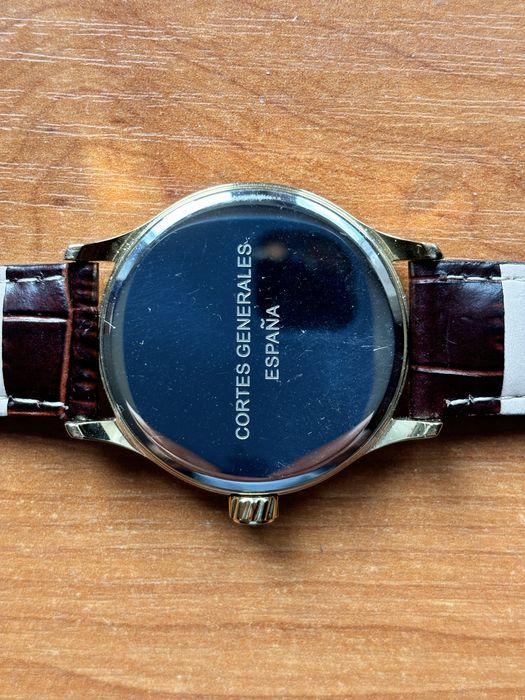 Zegarek projektu znanego mistrza Berhanyera. Unikalny.