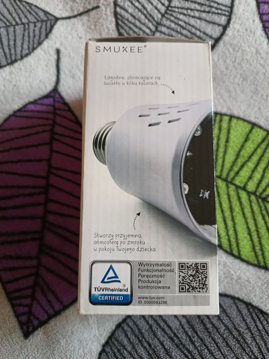 Żarówka LED z dekoracyjnym motywem, "smukee"