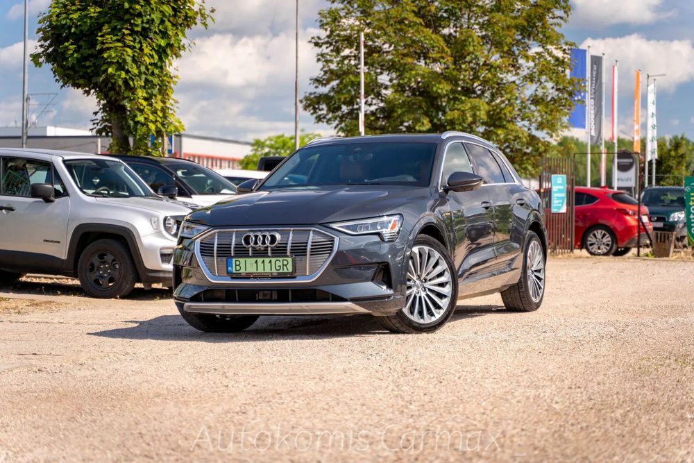 Audi e-tron